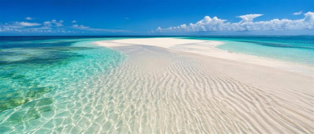 zanzibar-sandbank-low-tide-shallows